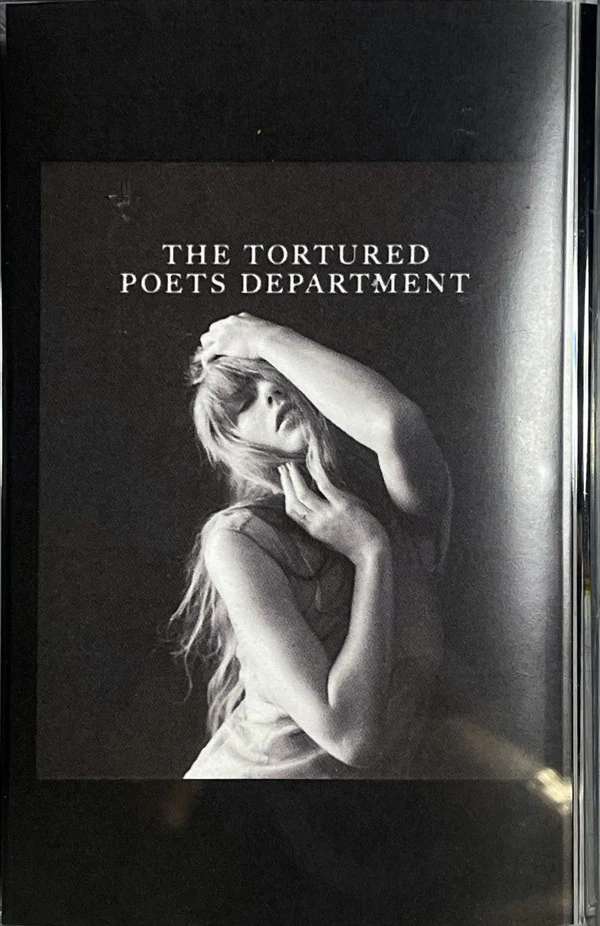 SWIFT, TAYLOR - TORTURED POETS DEPARTMENT: THE BLACK DOG - CS
