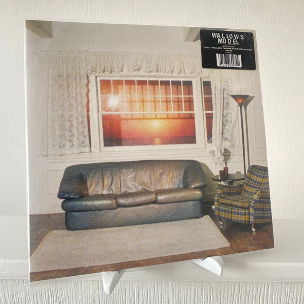 WALLOWS - MODEL : CLEAR VINYL - LP