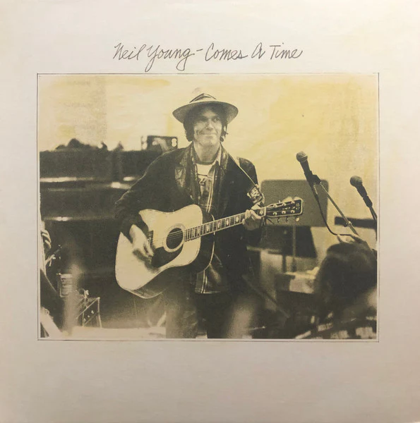 YOUNG, NEIL - COMES A TIME : REMASTERED - LP